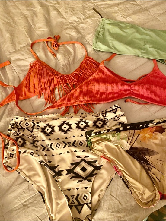 l*space Other - Bikini bundle Lot of 5